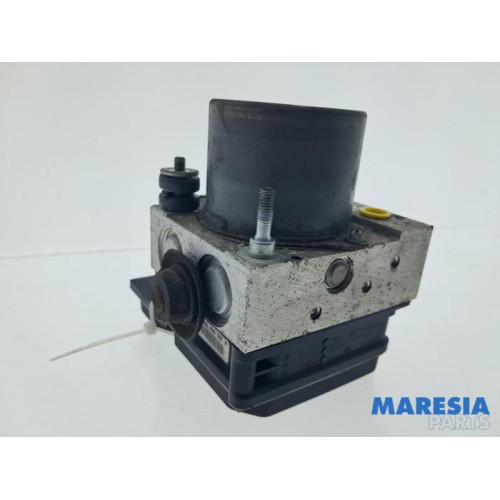 Fiat - 500 - ABS Pomp