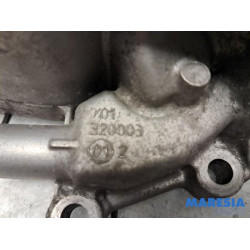 Peugeot - Partner - Ölfiltergehäuse