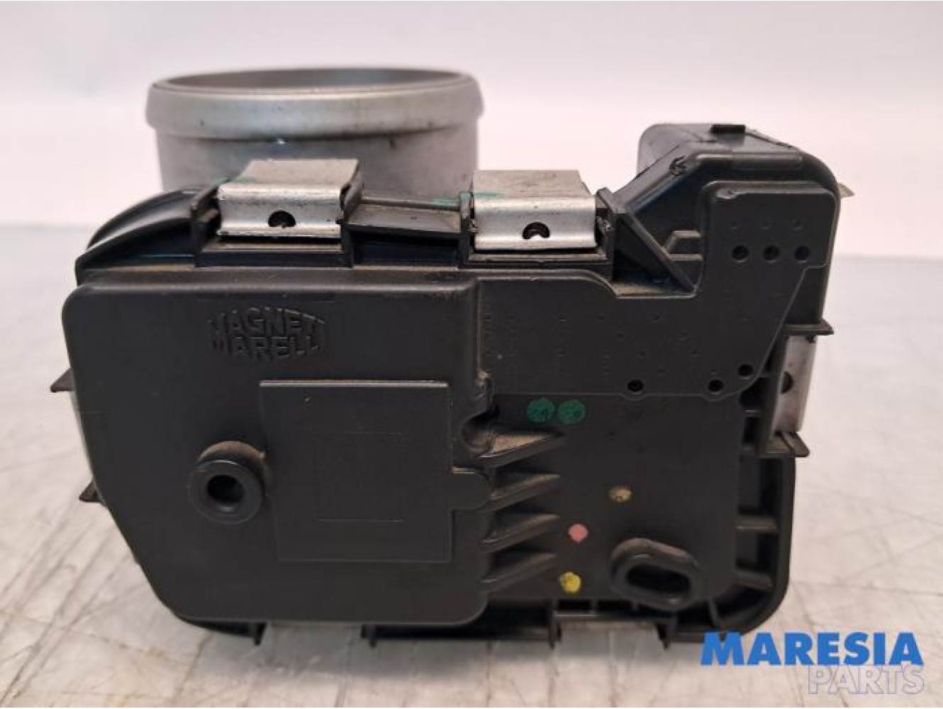 Fiat - 500X - Throttle body