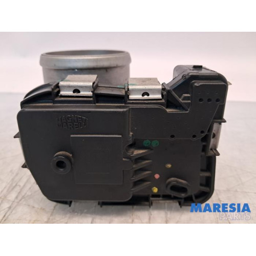 Fiat - 500X - Gasklephuis