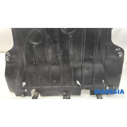 Renault - Clio - Engine protection panel