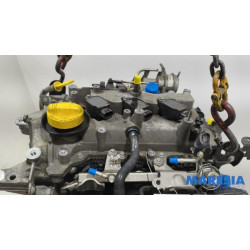 Renault - Clio - Engine