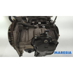 Renault - Clio - Engine