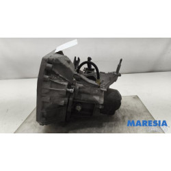 Renault - Clio - Versnellingsbak