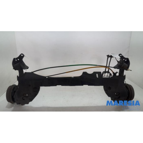 Renault - Clio - Hinterachse Vorderradantrieb