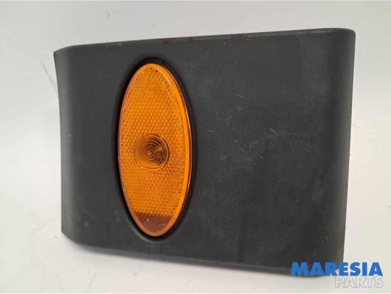 Opel - Movano - Sierstrip