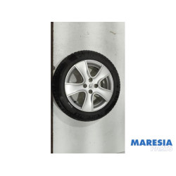 Renault - Clio - Sportvelgenset + banden