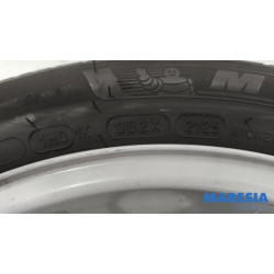 Renault - Clio - Sportvelgenset + banden