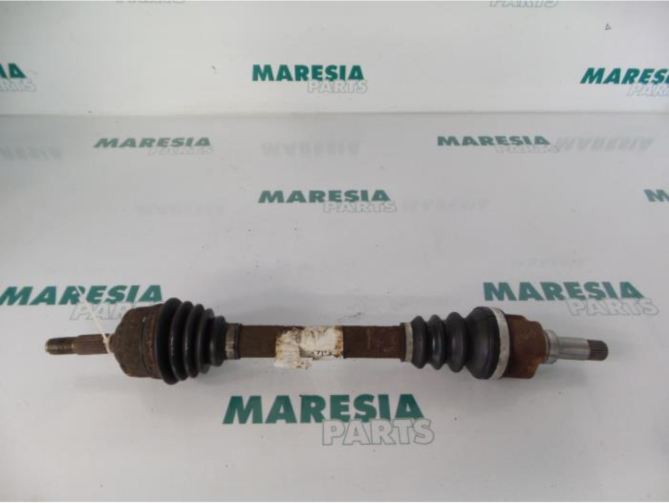 Peugeot - 206 - Aandrijfas links-voor