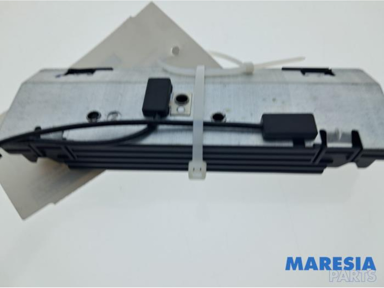 Peugeot - 308 - GPS Antenne