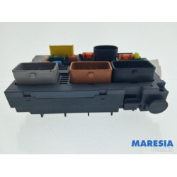 Peugeot - 308 - Sicherungskasten