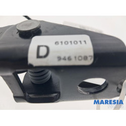 Peugeot - 308 - Front seatbelt buckle, right