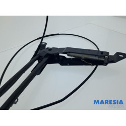 Peugeot - 308 - Cabriodach Verriegelung