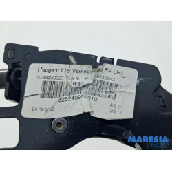 Peugeot - 308 - Cabriodach Verriegelung