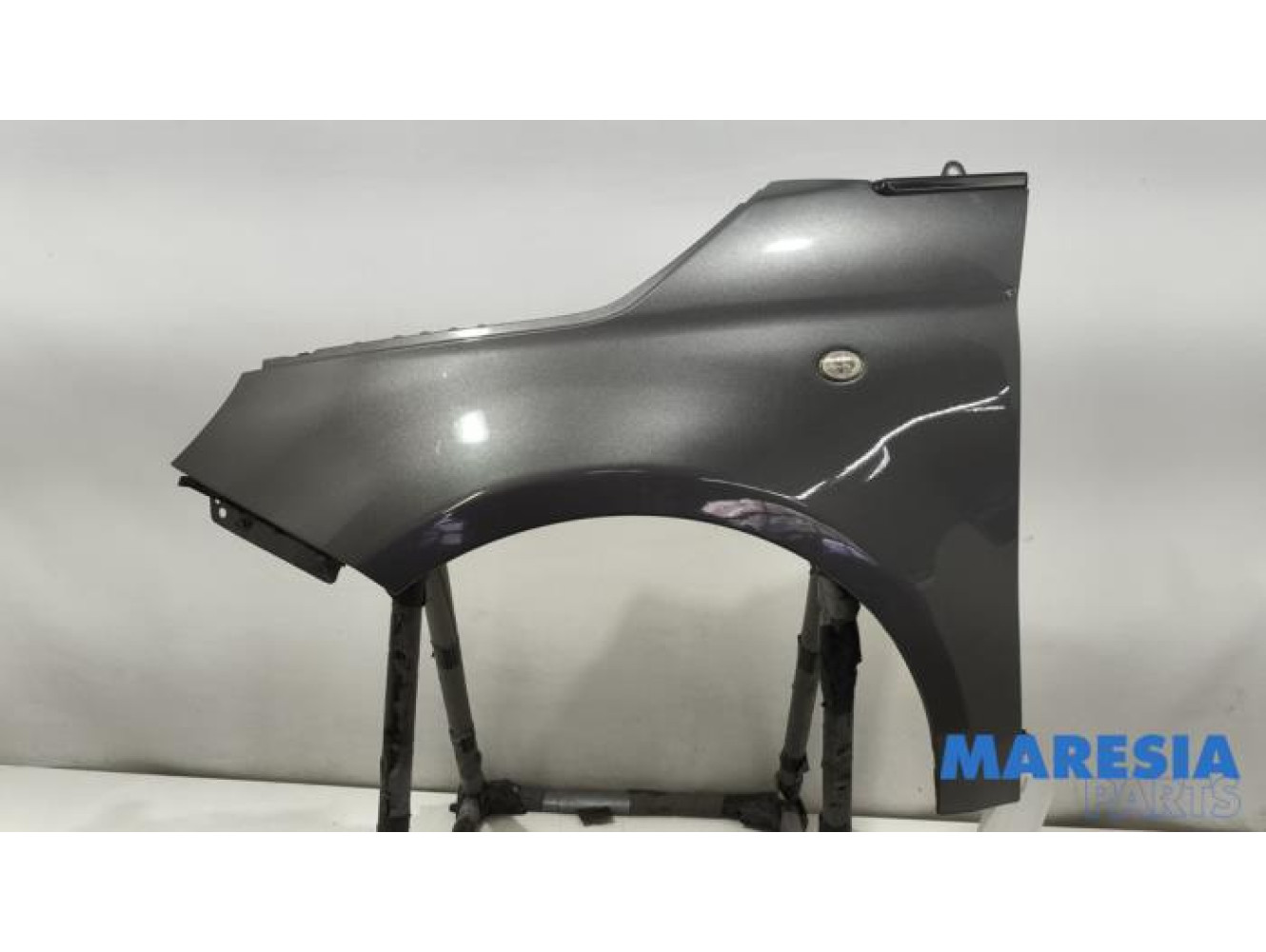 Fiat - 500 - Front wing, left