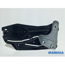 Peugeot - 308 - Ruitmechaniek 2Deurs links-achter