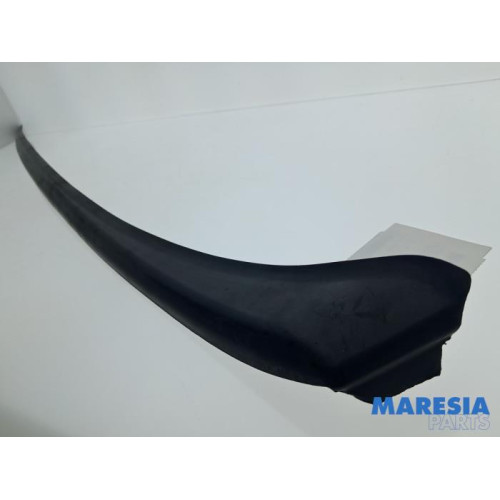 Peugeot - 308 - Zierleiste