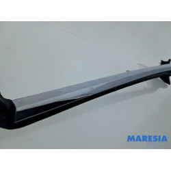 Peugeot - 308 - Cadre portière