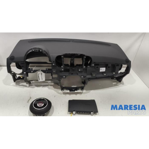 Fiat - 500 - Airbag set + dashboard