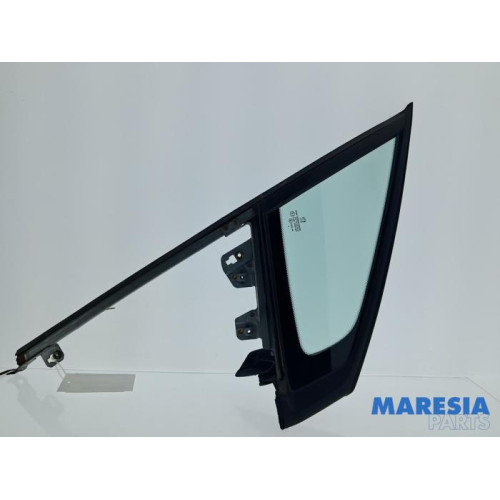 Peugeot - 308 - Quarter light, front right