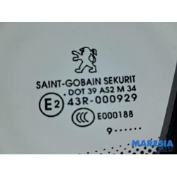 Peugeot - 308 - Quarter light, front left