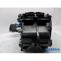 Renault - Clio - Boîtier chauffage