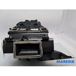 Renault - Clio - Boîtier chauffage