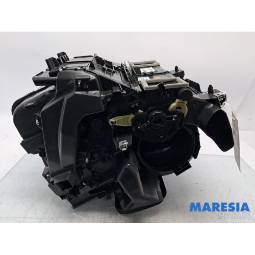 Renault - Clio - Boîtier chauffage