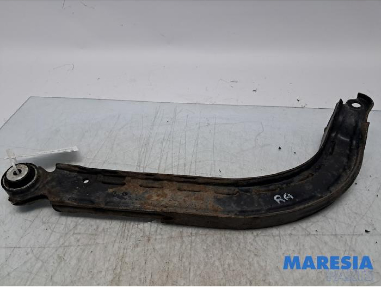 Opel - Combo - Querlenker oben rechts hinten