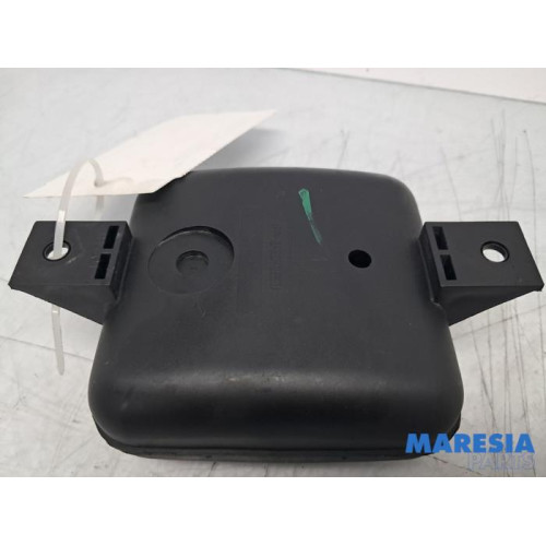 Opel - Combo - Réservoir de vide