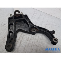 Opel - Combo - Versnellingsbak Steun