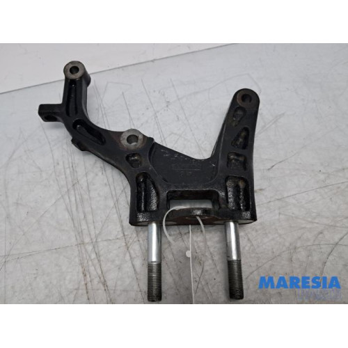 Opel - Combo - Versnellingsbak Steun