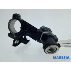 Opel - Combo - Kontaktslot+Sleutel