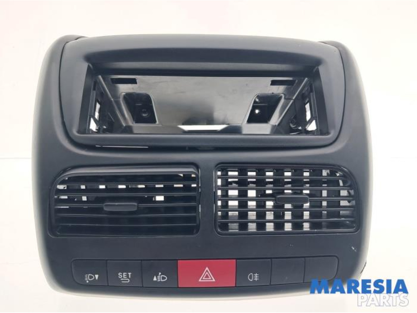 Opel - Combo - Armaturenbrett Teil