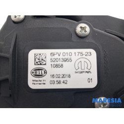 Opel - Combo - Accelerator pedal