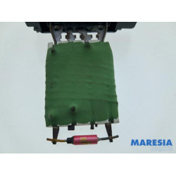 Opel - Combo - Kachel Weerstand