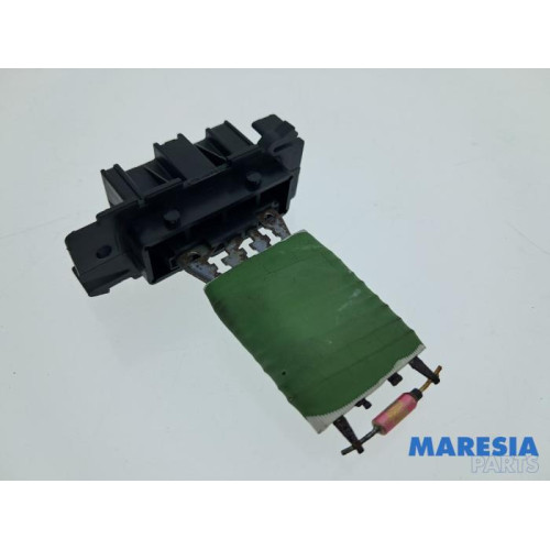 Opel - Combo - Kachel Weerstand