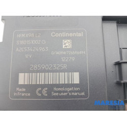 Renault - Clio - Engine management computer