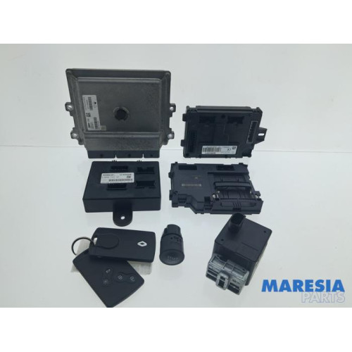 Renault - Clio - Engine management computer