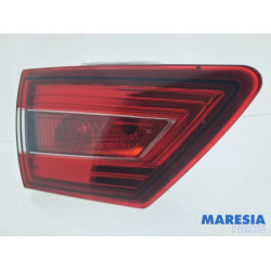 Renault - Clio - Achterlicht links