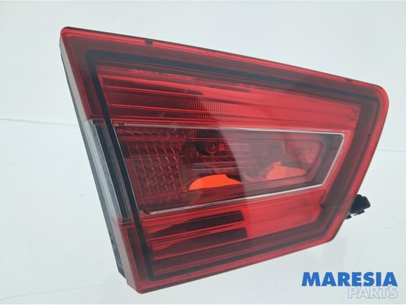 Renault - Clio - Achterlicht links