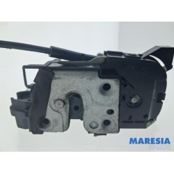 Renault - Clio - Front door lock mechanism 4-door, right