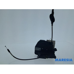 Renault - Clio - Front door lock mechanism 4-door, right