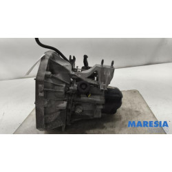 Dacia - Dokker - Versnellingsbak