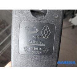 Renault - Clio - Front seatbelt, left