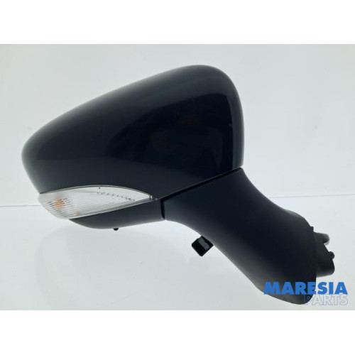 Renault - Clio - Wing mirror, right