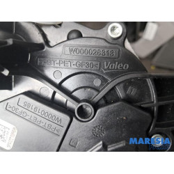 Renault - Clio - Rear wiper motor