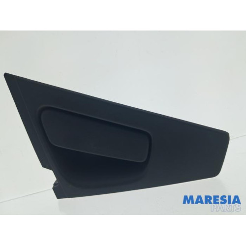Renault - Clio - Rear door handle 4-door, left