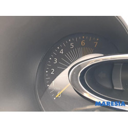 Renault - Clio - Instrumentenpaneel