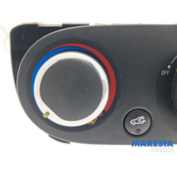 Renault - Clio - Panneau de commandes chauffage